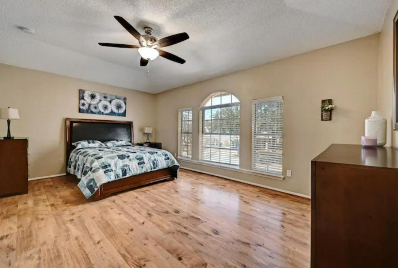 Villa Pet Friendly Modern 3BR 25BA Nearby Park &Trail - Smoke Pflugerville Exterior foto